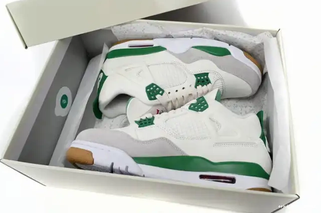 Rep DR5415-103 Jordan 4 Retro Pine SB Green 0509